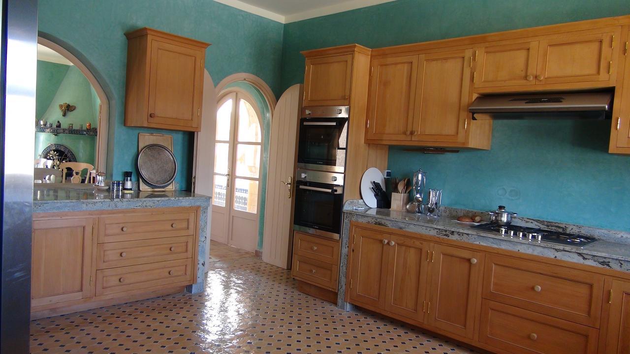 אסאוירה Villa Habibi מראה חיצוני תמונה