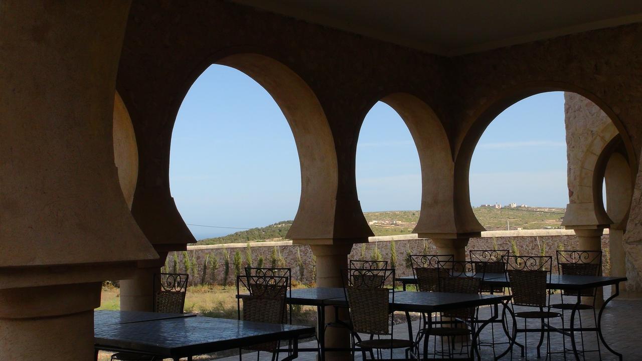 אסאוירה Villa Habibi מראה חיצוני תמונה